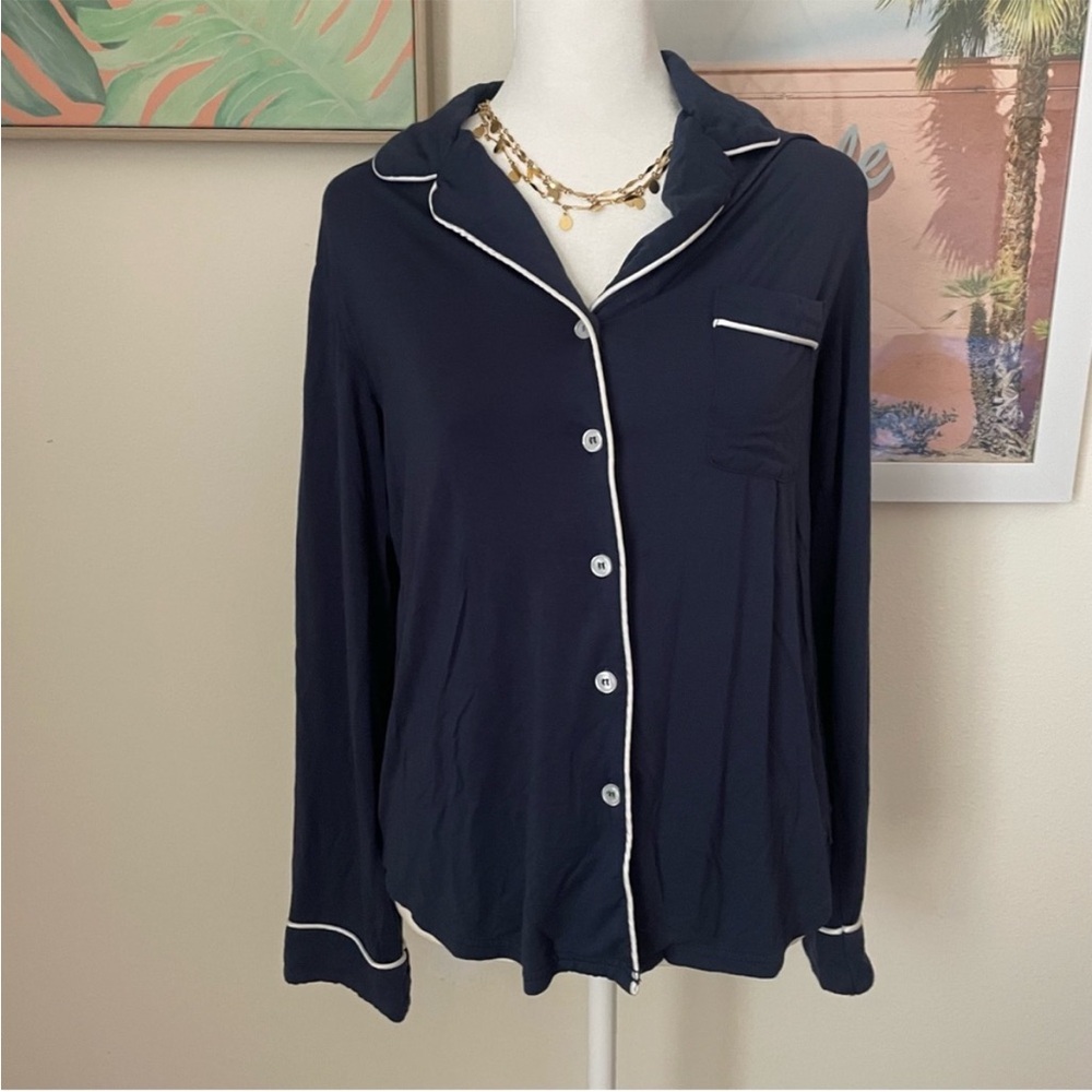 Cozy Earth Pajama Top & Pants Matching Two Piece Set in Navy XS - Picture 4 of 10